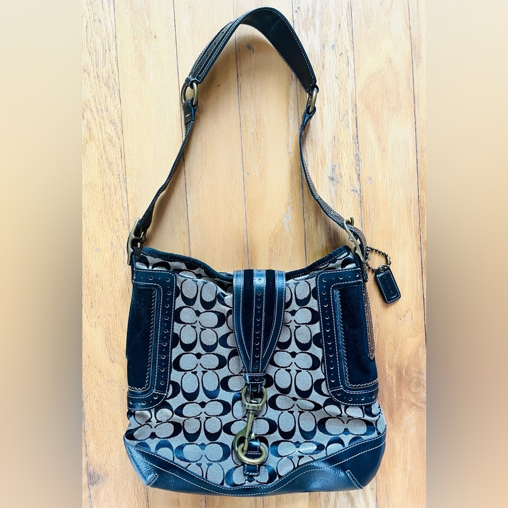 Vintage Coach Large Shoulder Bag Black Leather Signature C Classic EUC